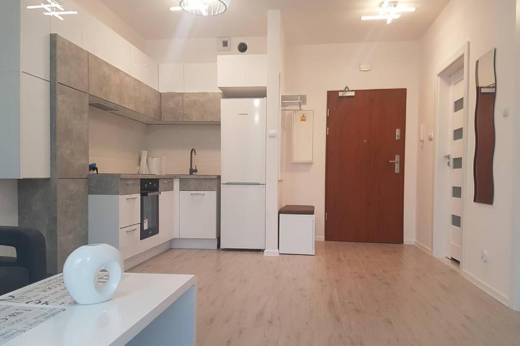 Apartament Z Tarasem I Ogrodem Blisko Centrum Gdansk Bagian luar foto