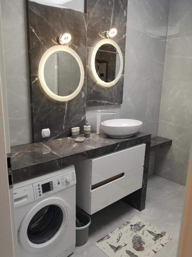 Apartament Z Tarasem I Ogrodem Blisko Centrum Gdansk Bagian luar foto